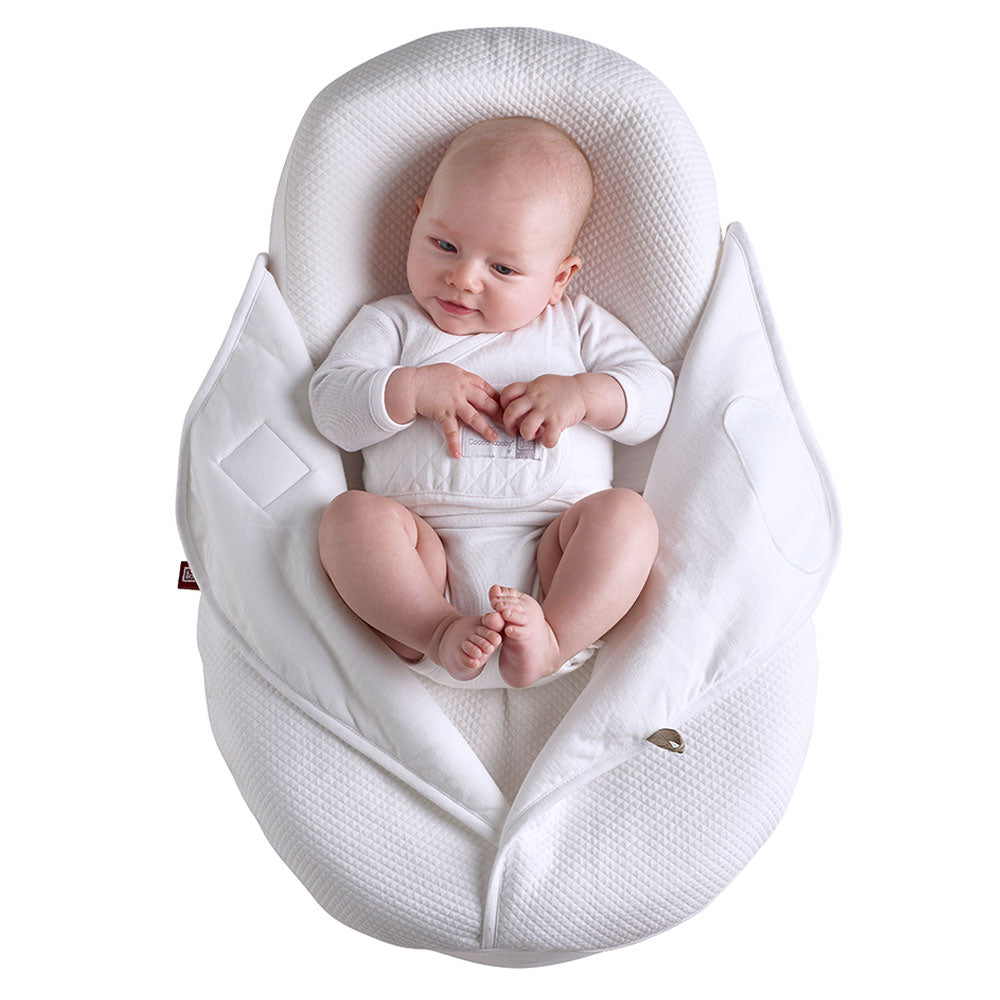 Red Castle - Cocoonacover - Lightweight White