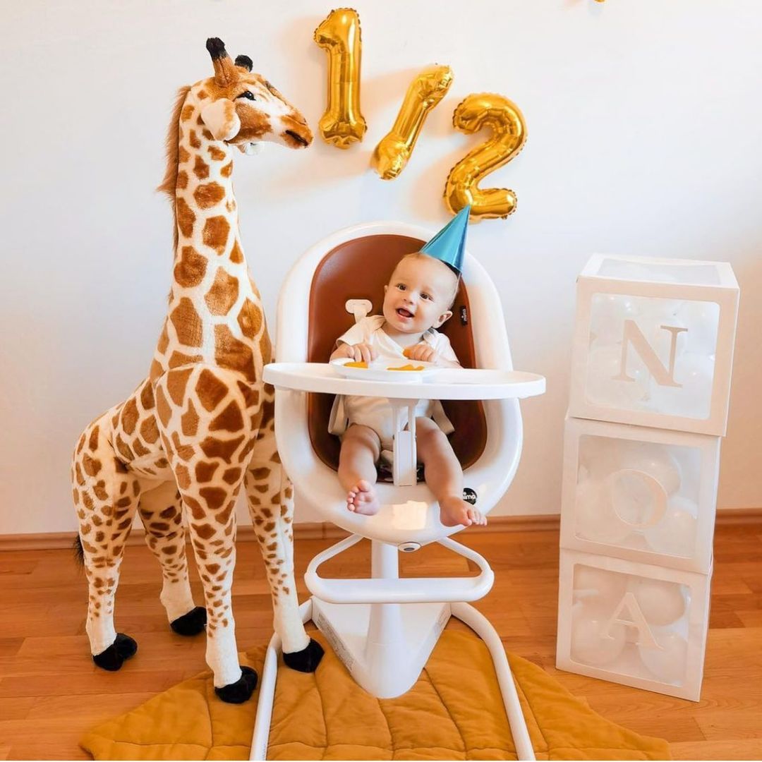 Mima Moon Full Set (Highchair + Seat Pad + Cushion Set + Footrest) - Camel - White Frame