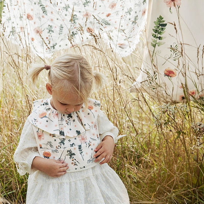 Elodie Details -Baby Bib -Meadow Blossom (باللغة الإنجليزية)